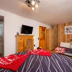 Designer-chalets Apartamento *