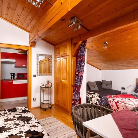 Апартаменты Designer-chalets